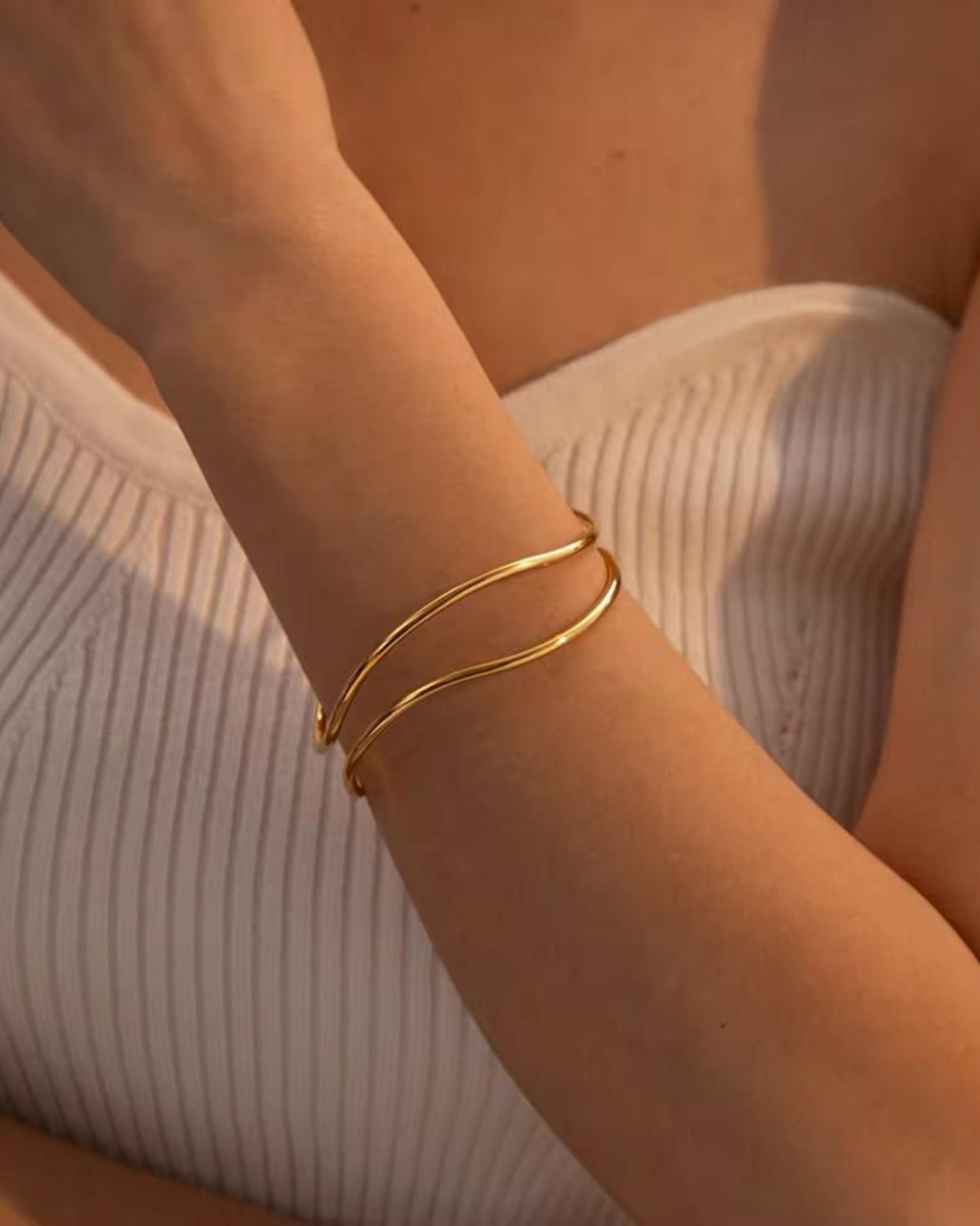 Rekhhta Essentials Bracelet Serene Flow Bracelet