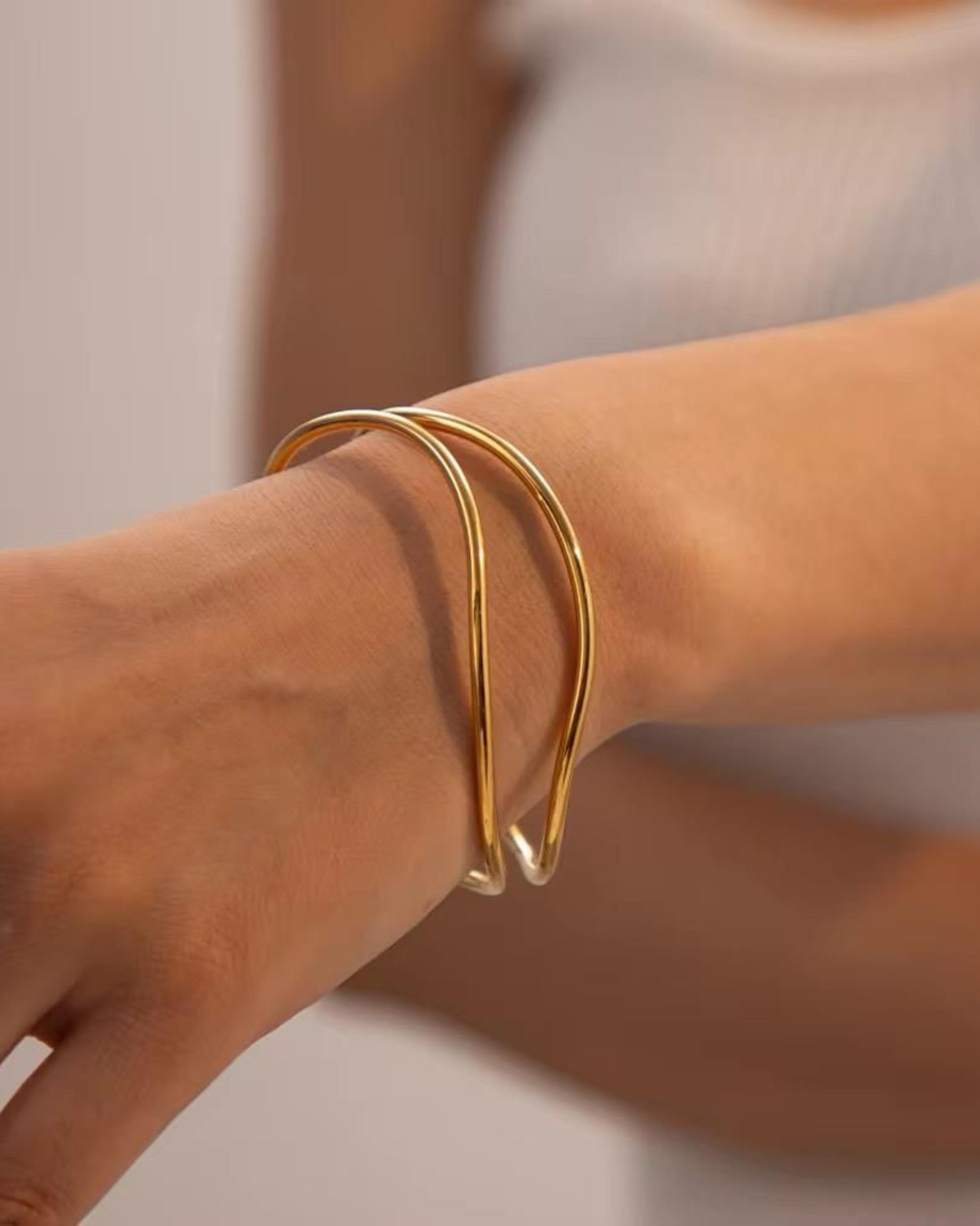 Rekhhta Essentials Bracelet Serene Flow Bracelet