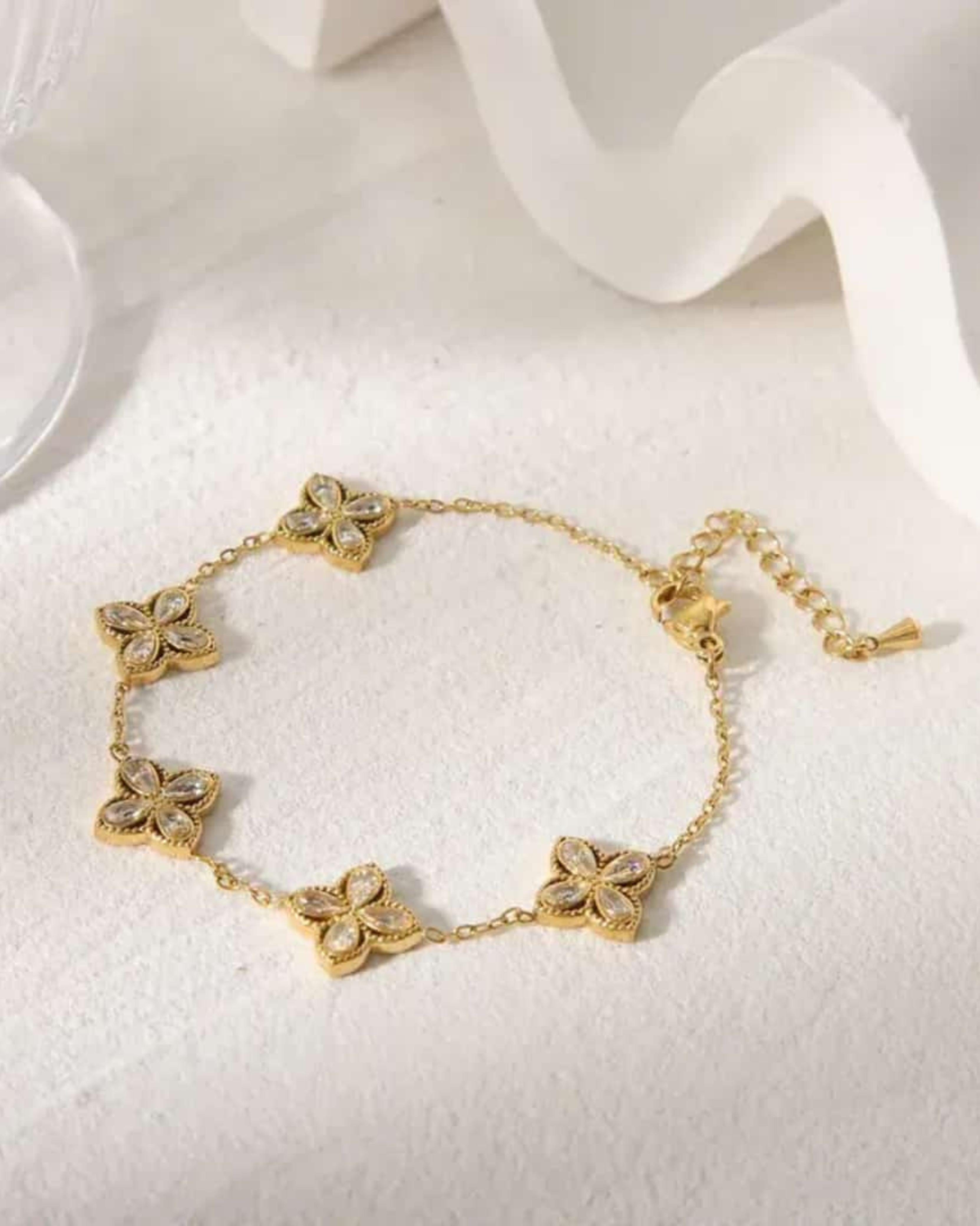 Rekhhta Essentials Cuff Aurelia Flower Bracelet