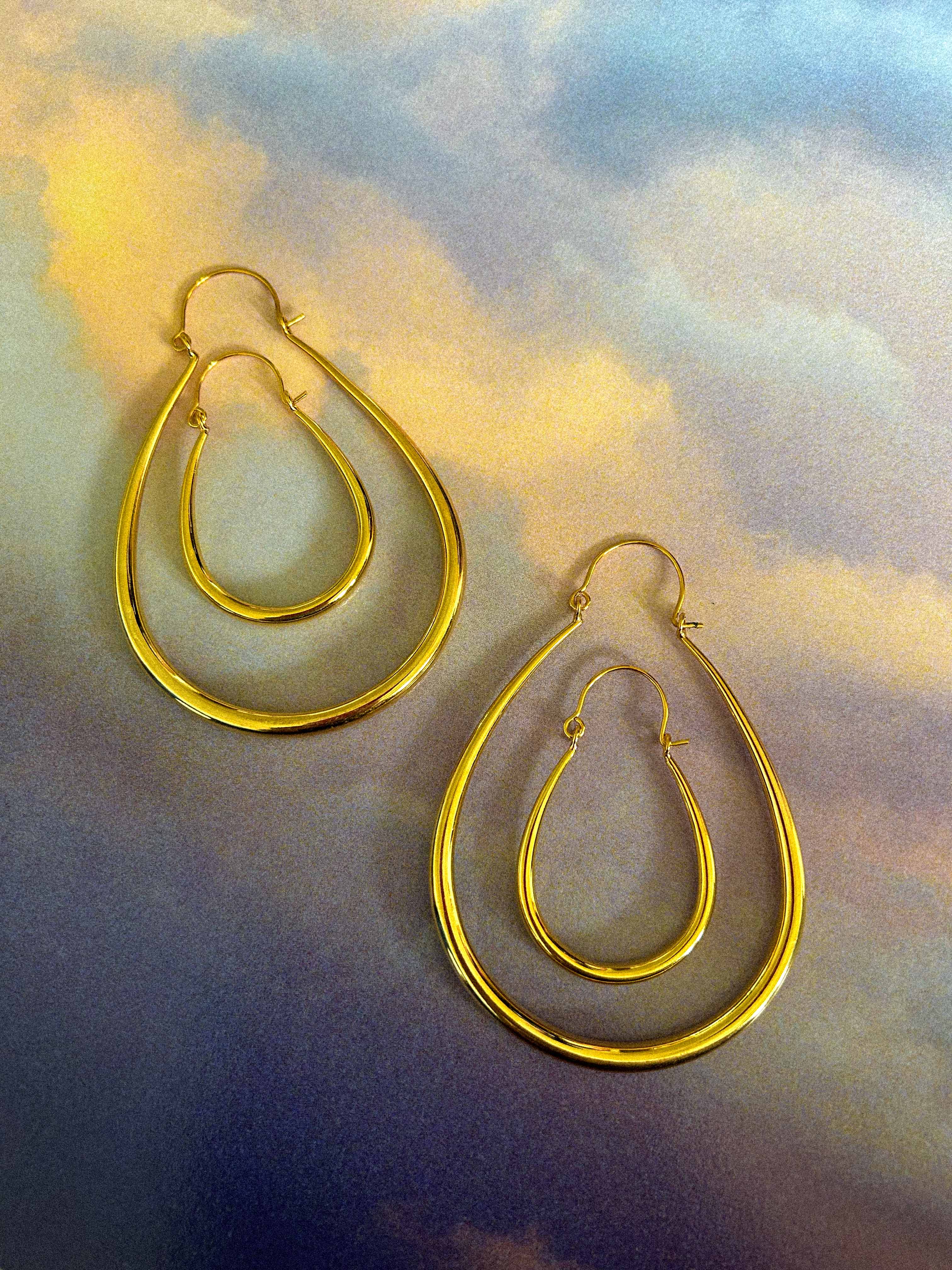 Rekhhta Essentials Earrings Aloura Small Hoop Earrings