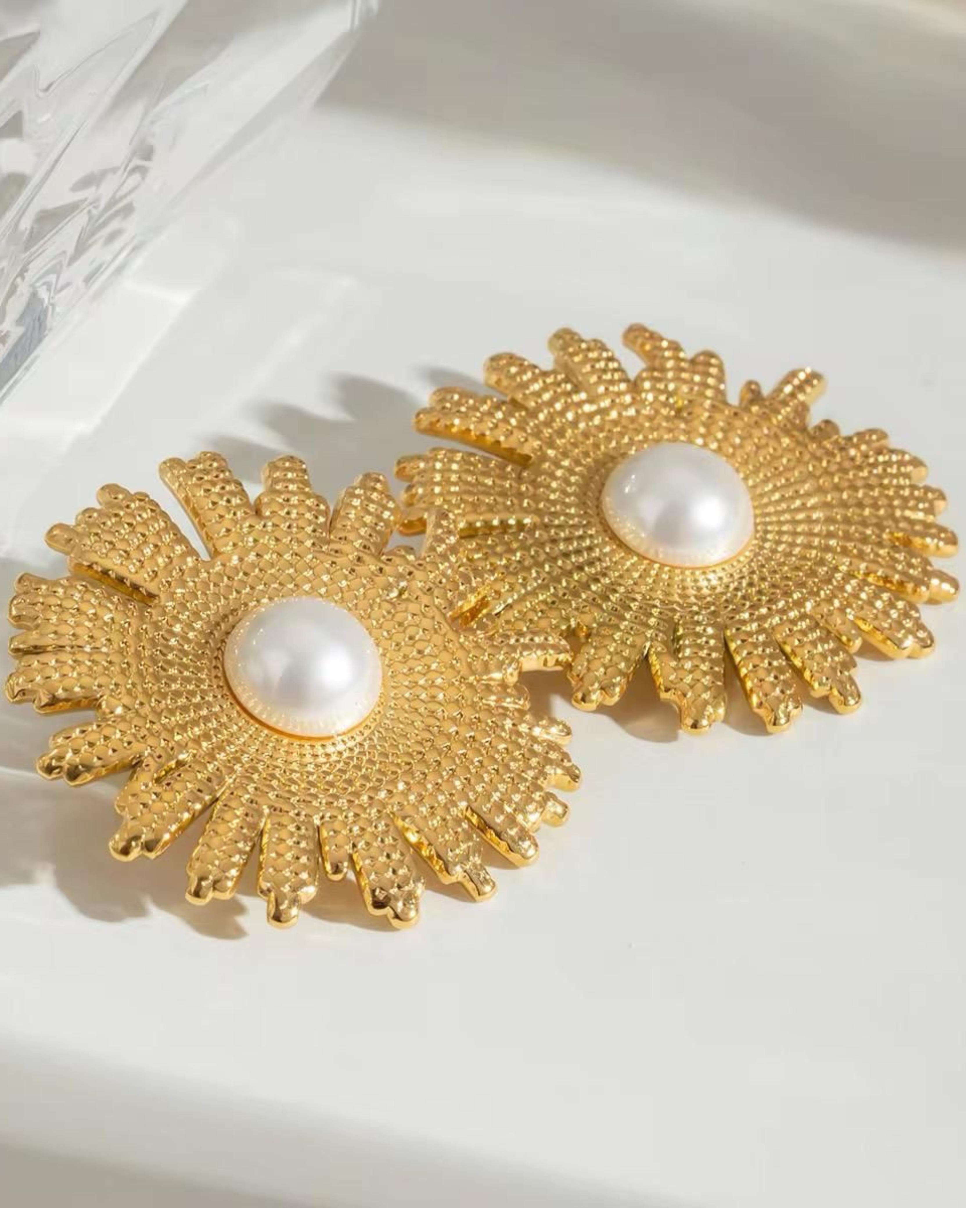 Rekhhta Essentials Earrings Celestial Pearlburst Earrings