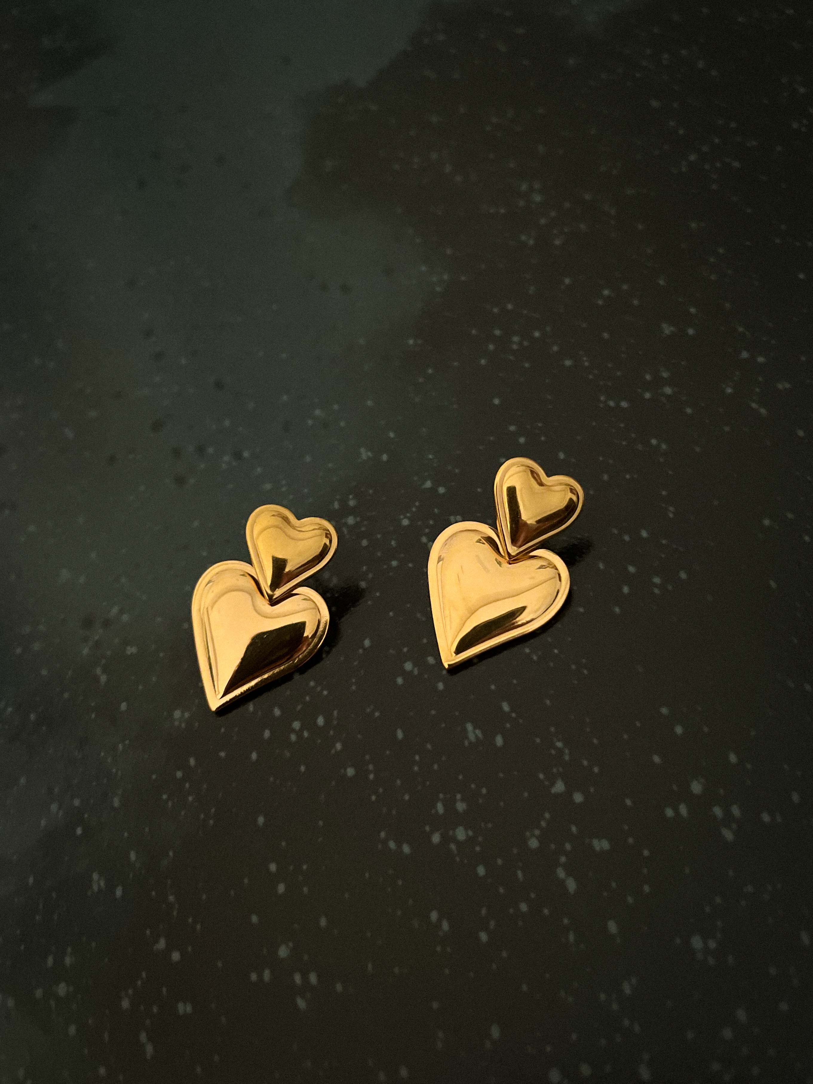 Rekhhta Essentials Earrings Double Heart Studs Earrings