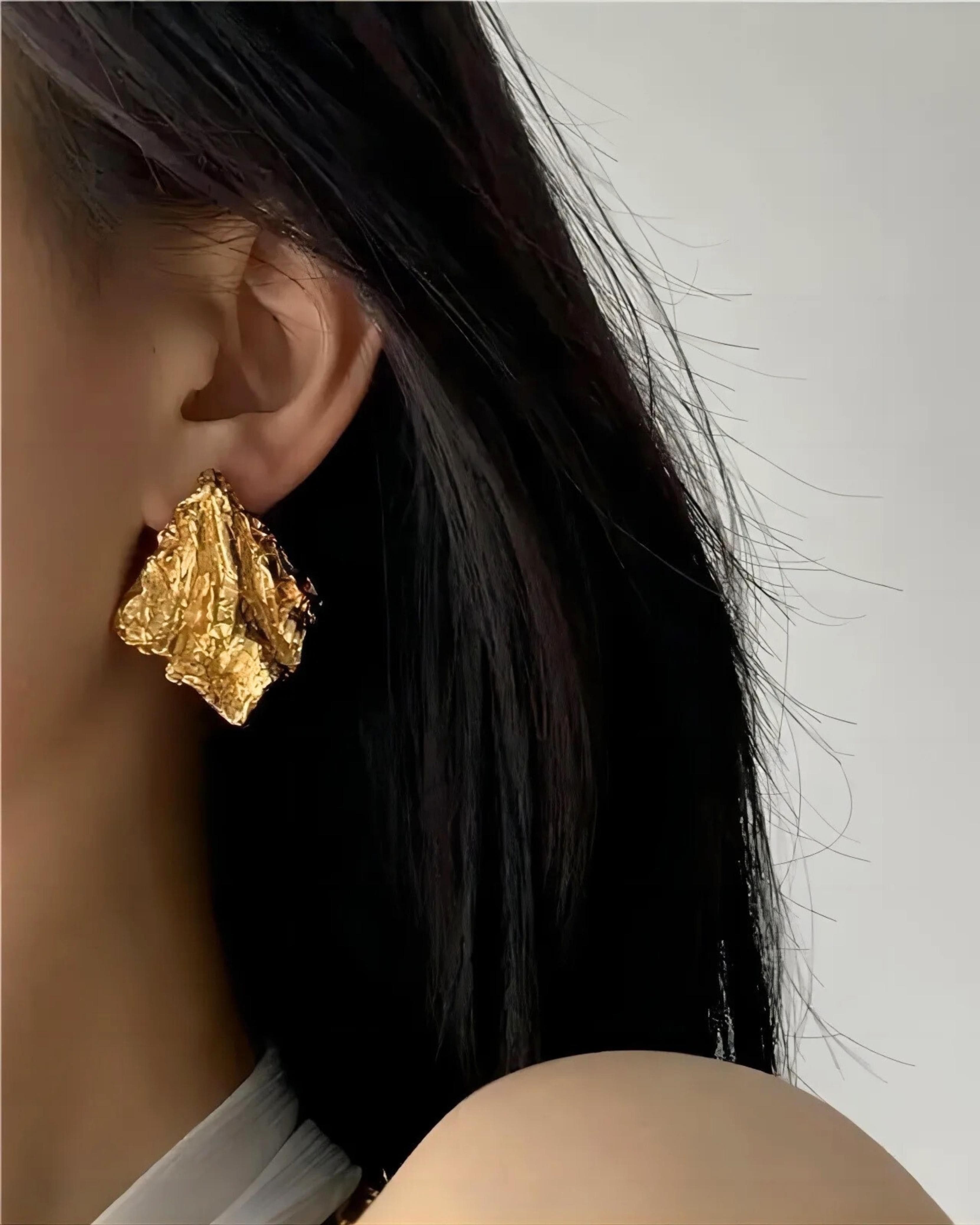 Rekhhta Essentials Earrings Gold Rush Crinkles Earrings