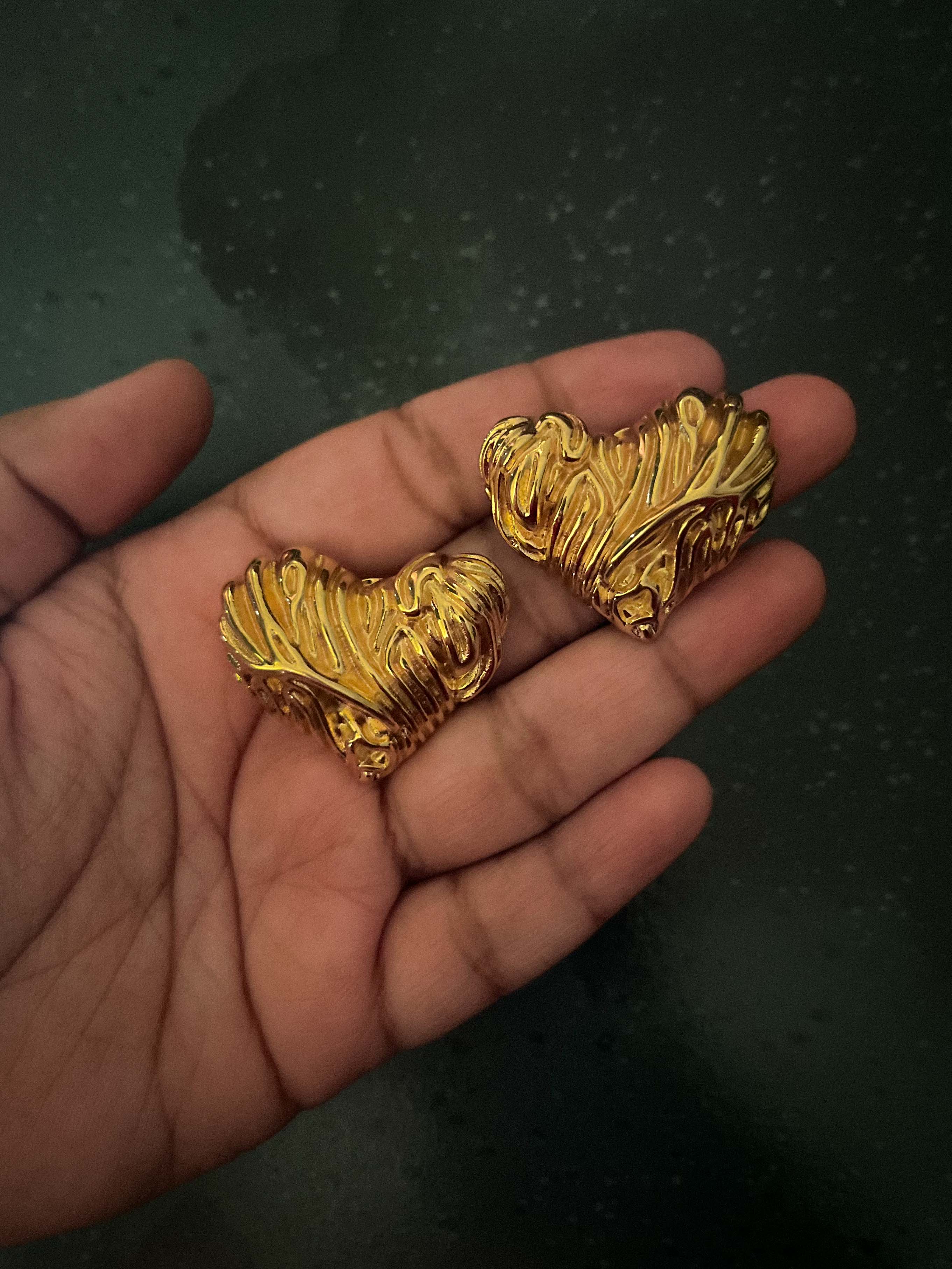 Rekhhta Essentials Earrings Golden Tide Heart Earrings