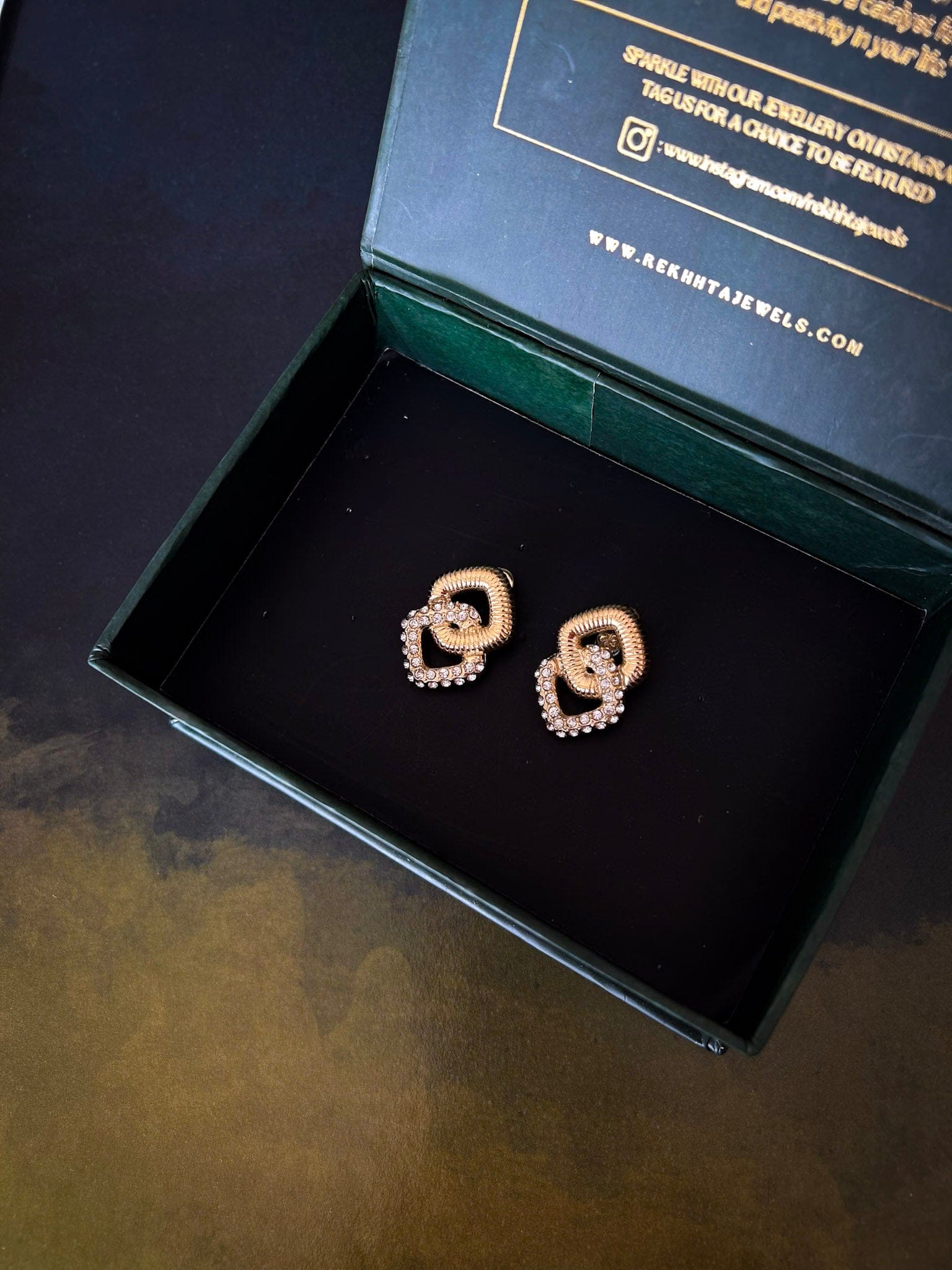 Rekhhta Essentials Earrings Luminous Interlock Earrings