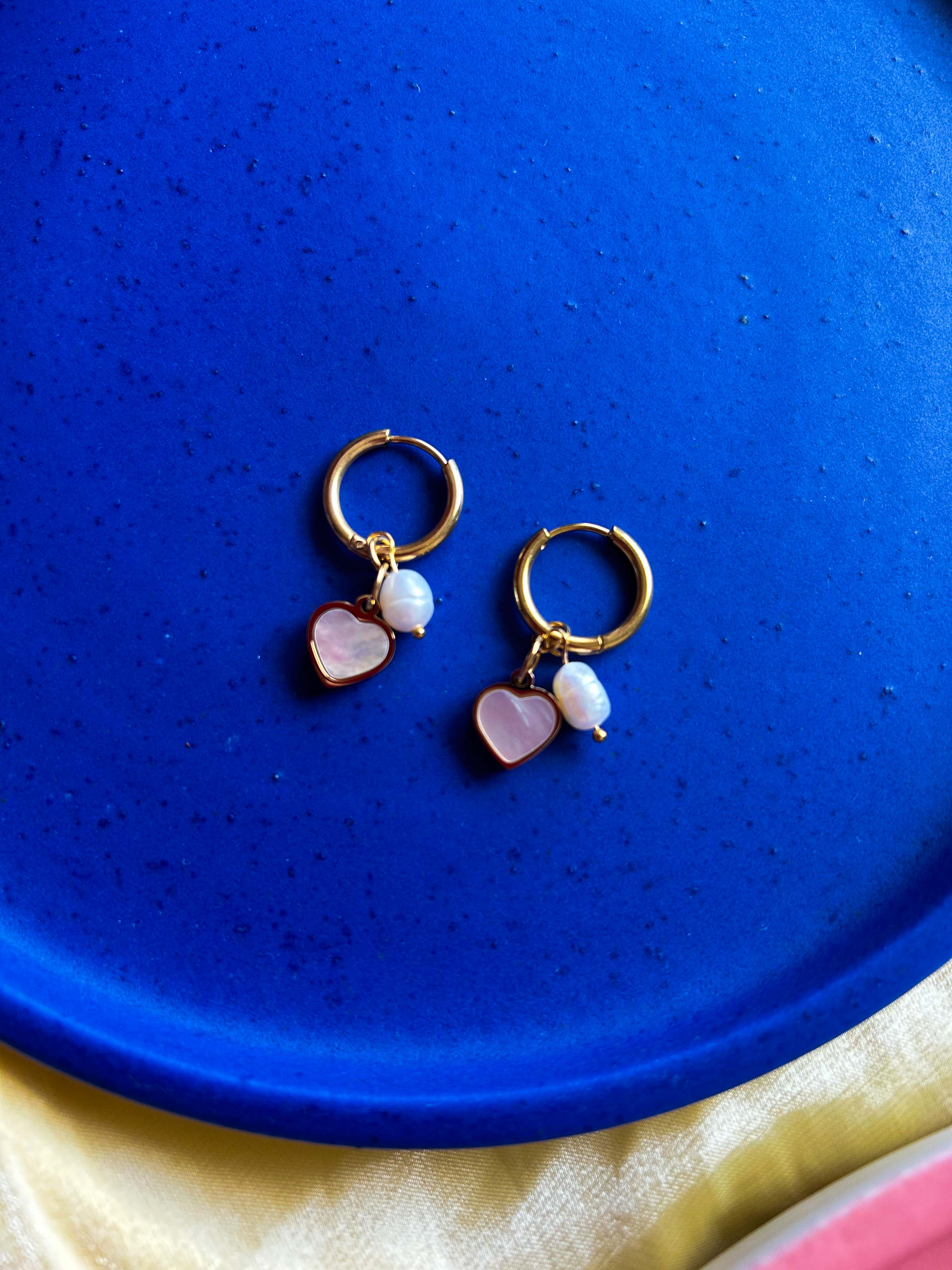Rekhhta Essentials Earrings Mother of Pearl Huggie Earrings