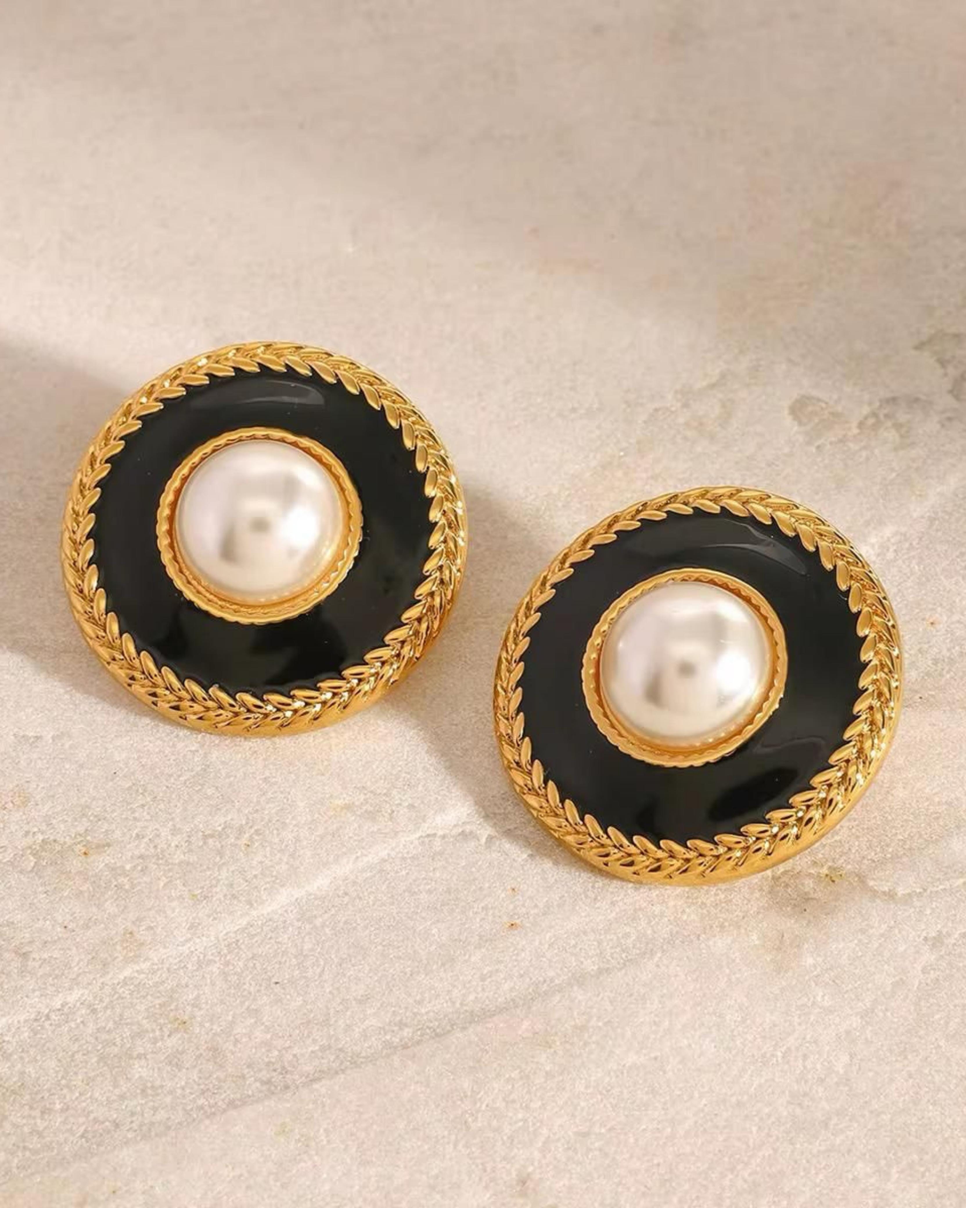 Rekhhta Essentials Earrings Noir Luxe Studs
