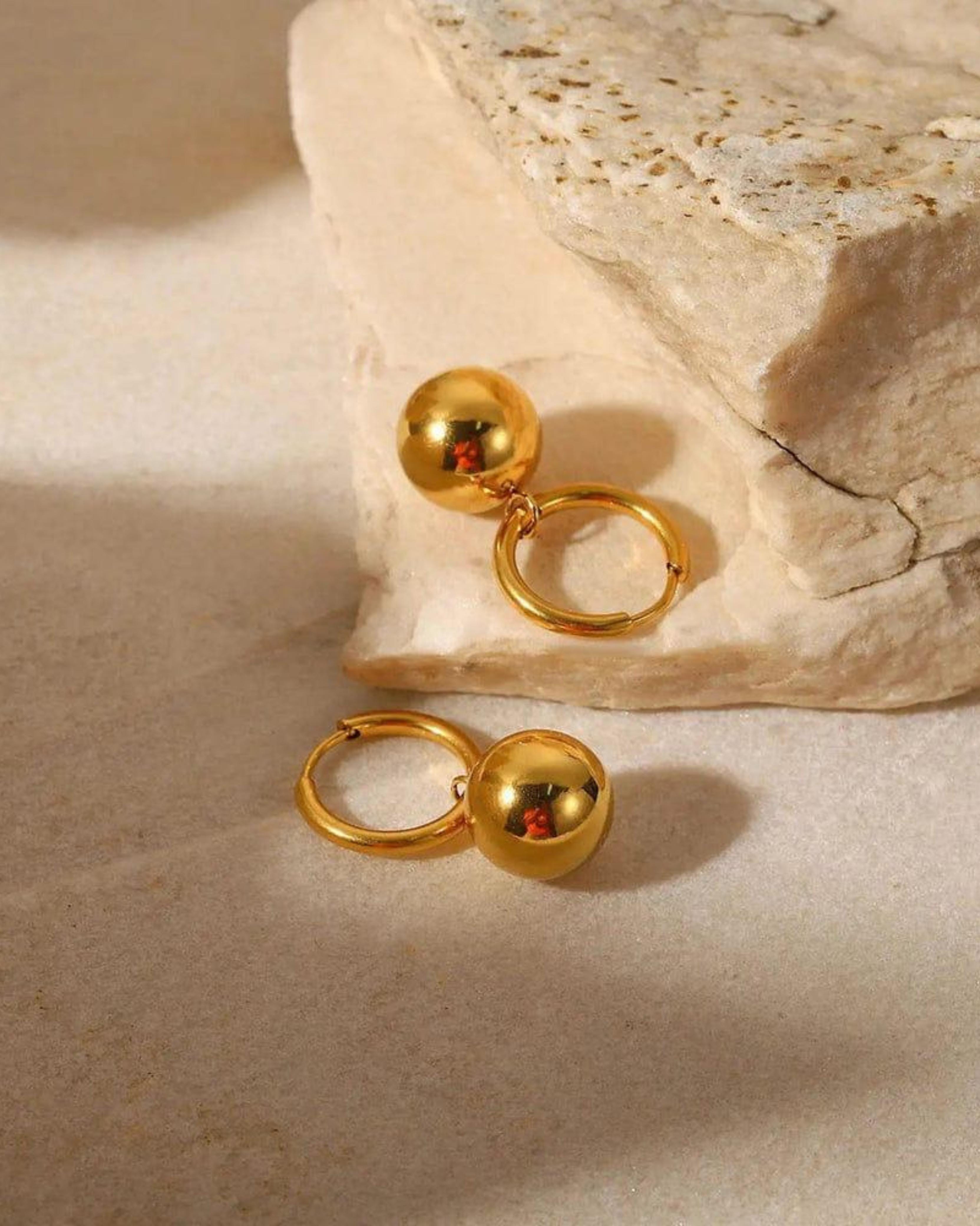 Rekhhta Essentials Earrings Sphere Drop Hoops
