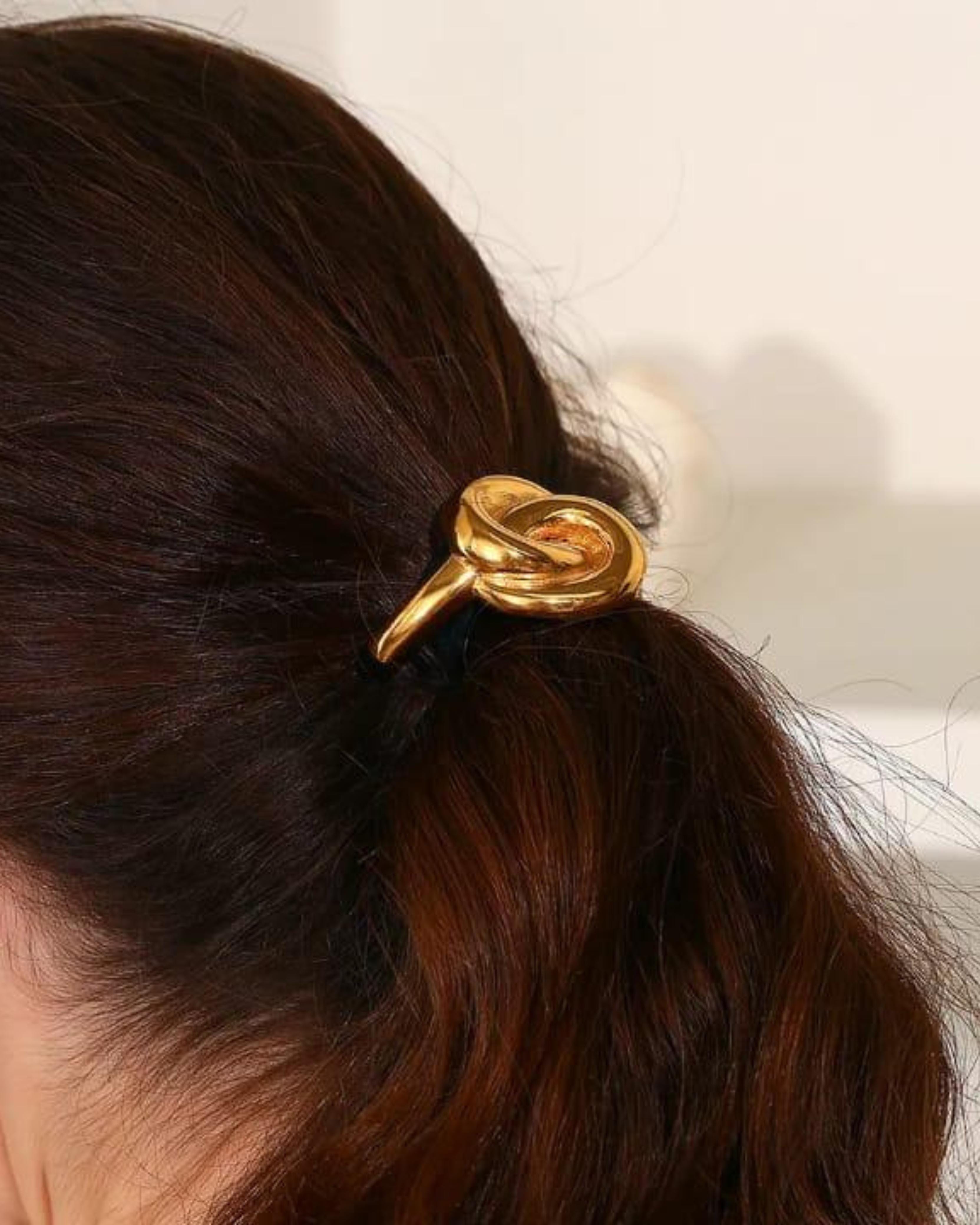Rekhhta Essentials Hair Accessories Golden Loop Pony Cuff