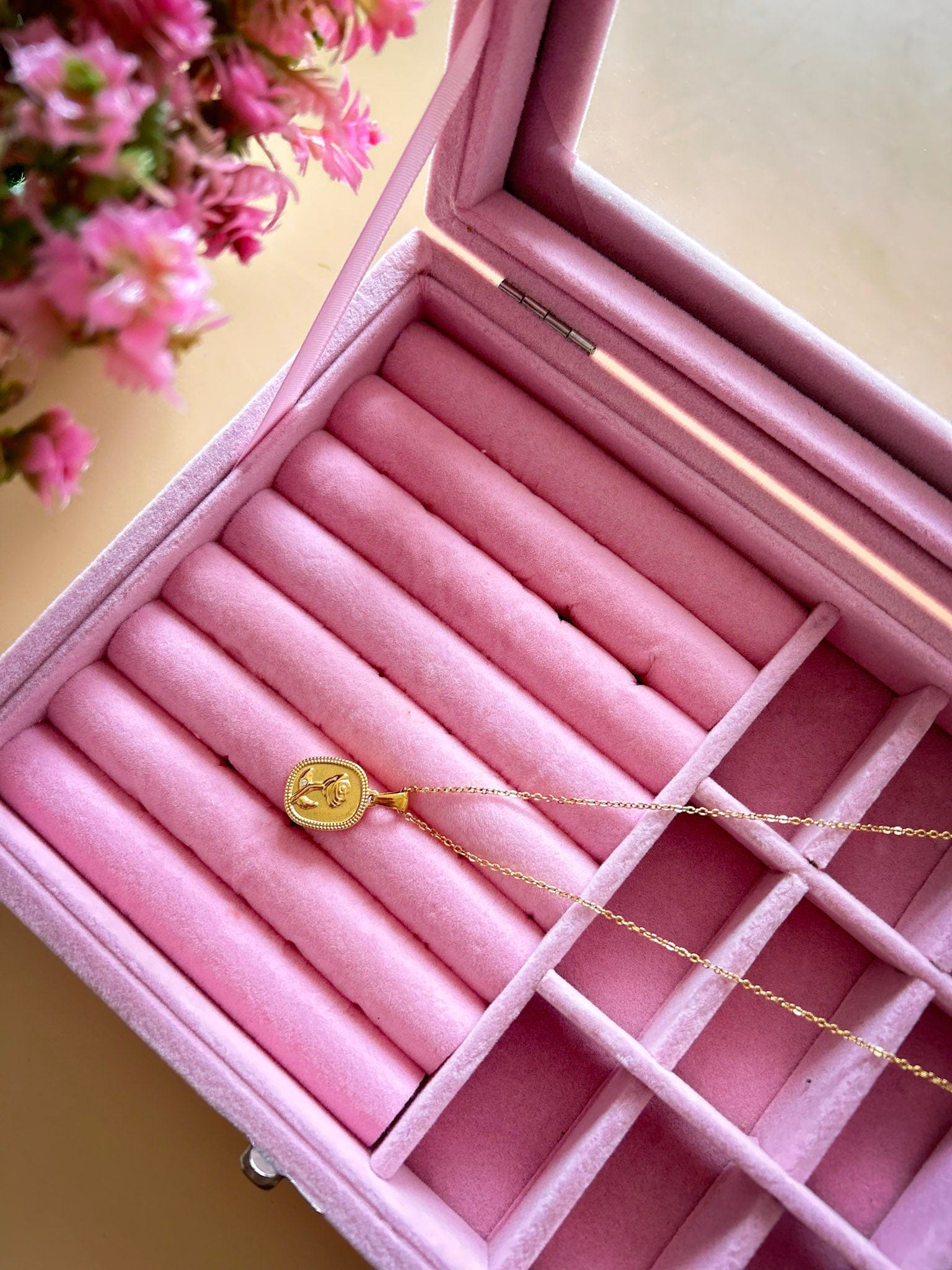 Rekhhta Essentials Necklace Eternal Bloom Rose Necklace