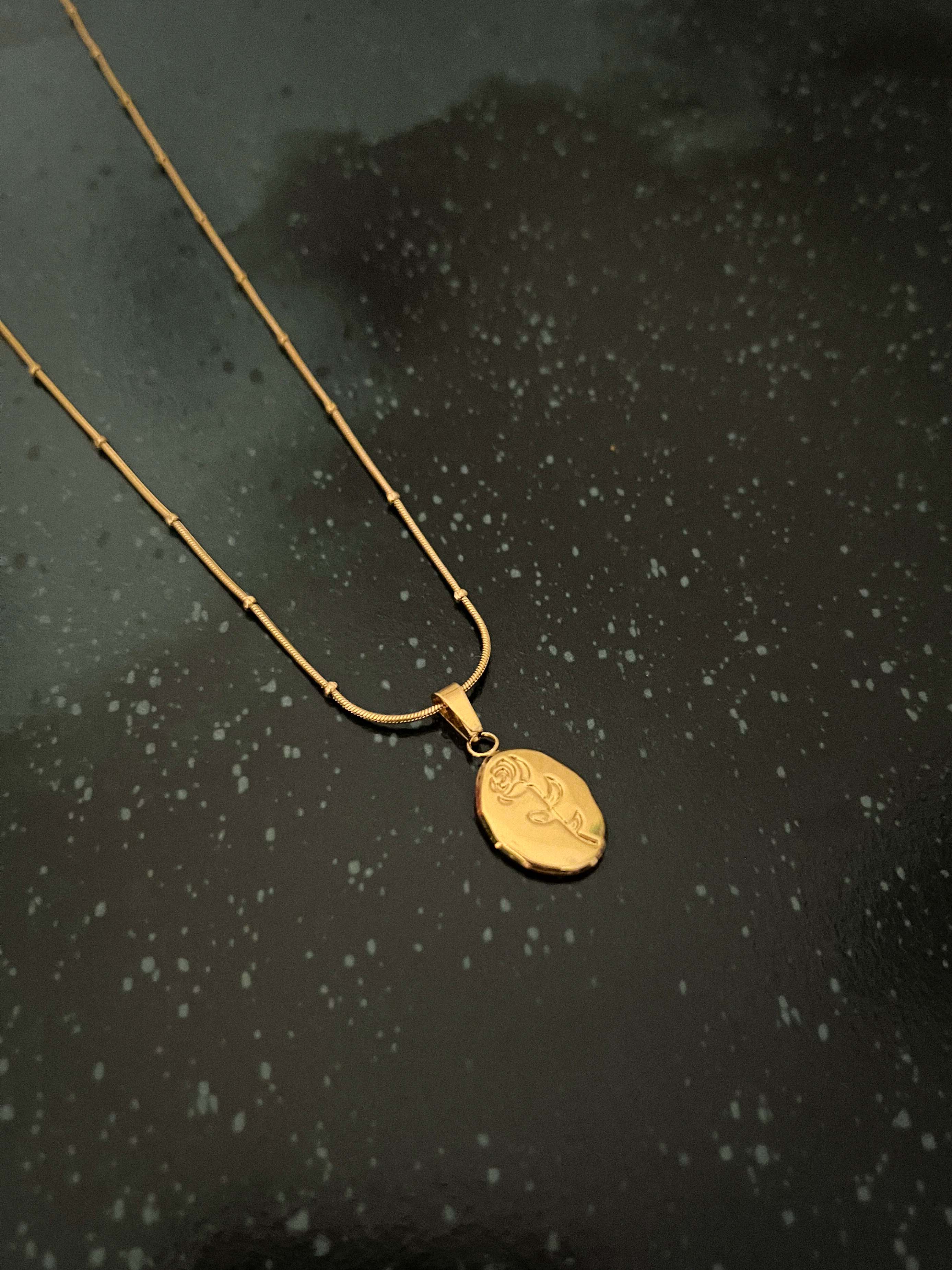 Rekhhta Essentials Necklace Rose Medallion Necklace