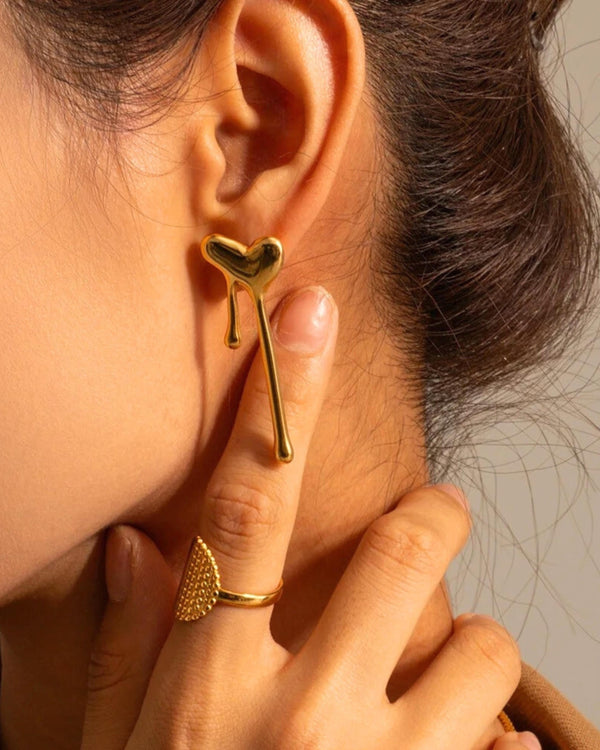 Rekhhta Essentials Earrings Melted Heart Earrings